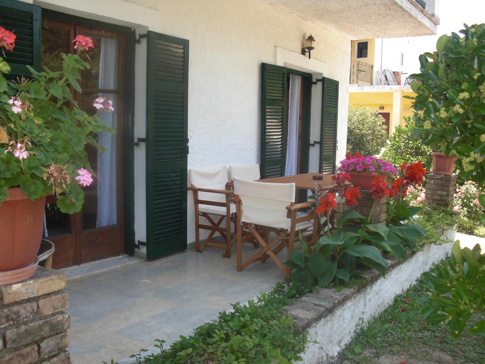 Ferienwohnung Kahlua Liapades Exterior foto