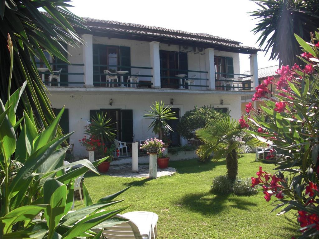 Ferienwohnung Kahlua Liapades Exterior foto